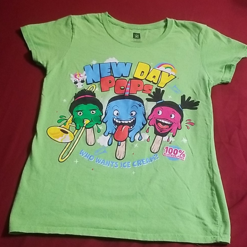 WWE The New Day Funko Pop Exclusive tee S - Picture 2 of 5